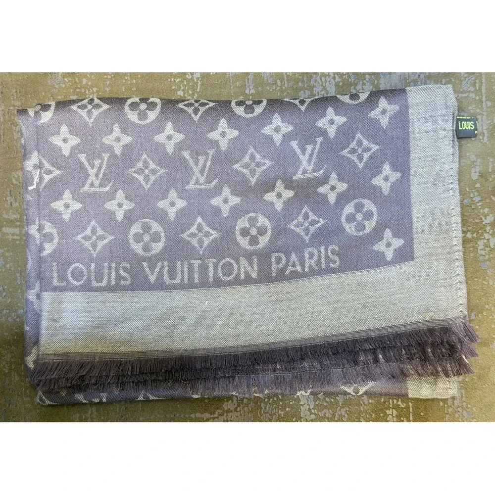 Louis Vuitton Monogram Shine Shawl Amarante Purple Brown Silk Blend Scarf Fringe